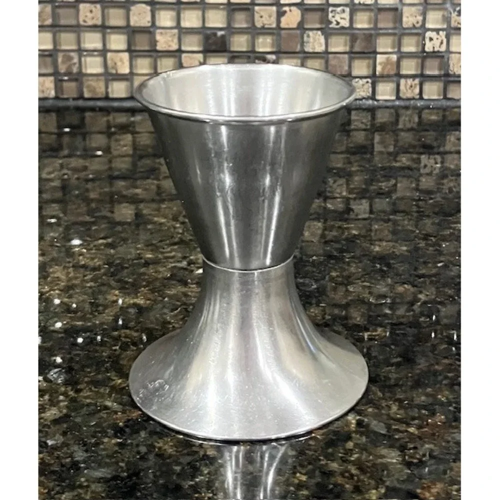 VTG 7 Classic Stainless Steel Ice Cream Sundae Paper Holder Solo MFG Chicago